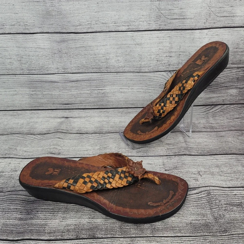 Vintage Hand Tooled Leather Woven Wedge Thong Sandals Boho Flower Brown Womens
